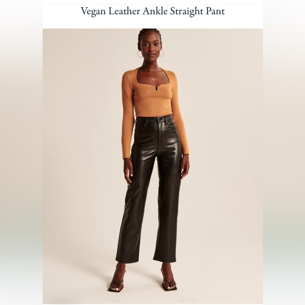 Abercrombie ankle straight vegan leather pant 28